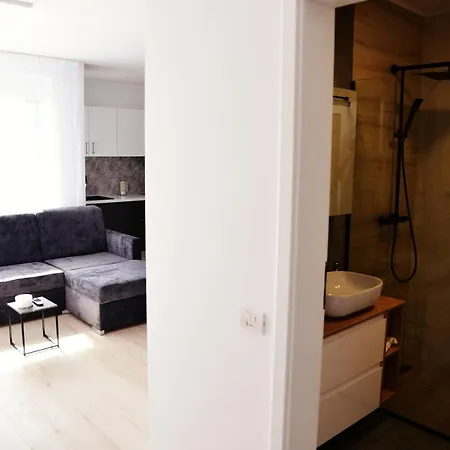 Apartament Feeling Home In Cartier Westresidence Oradea Exterior photo