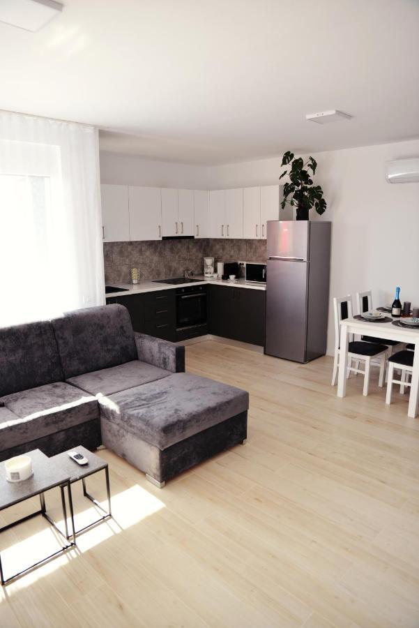 Apartament Feeling In Cartier Westresidence Apartment Oradea